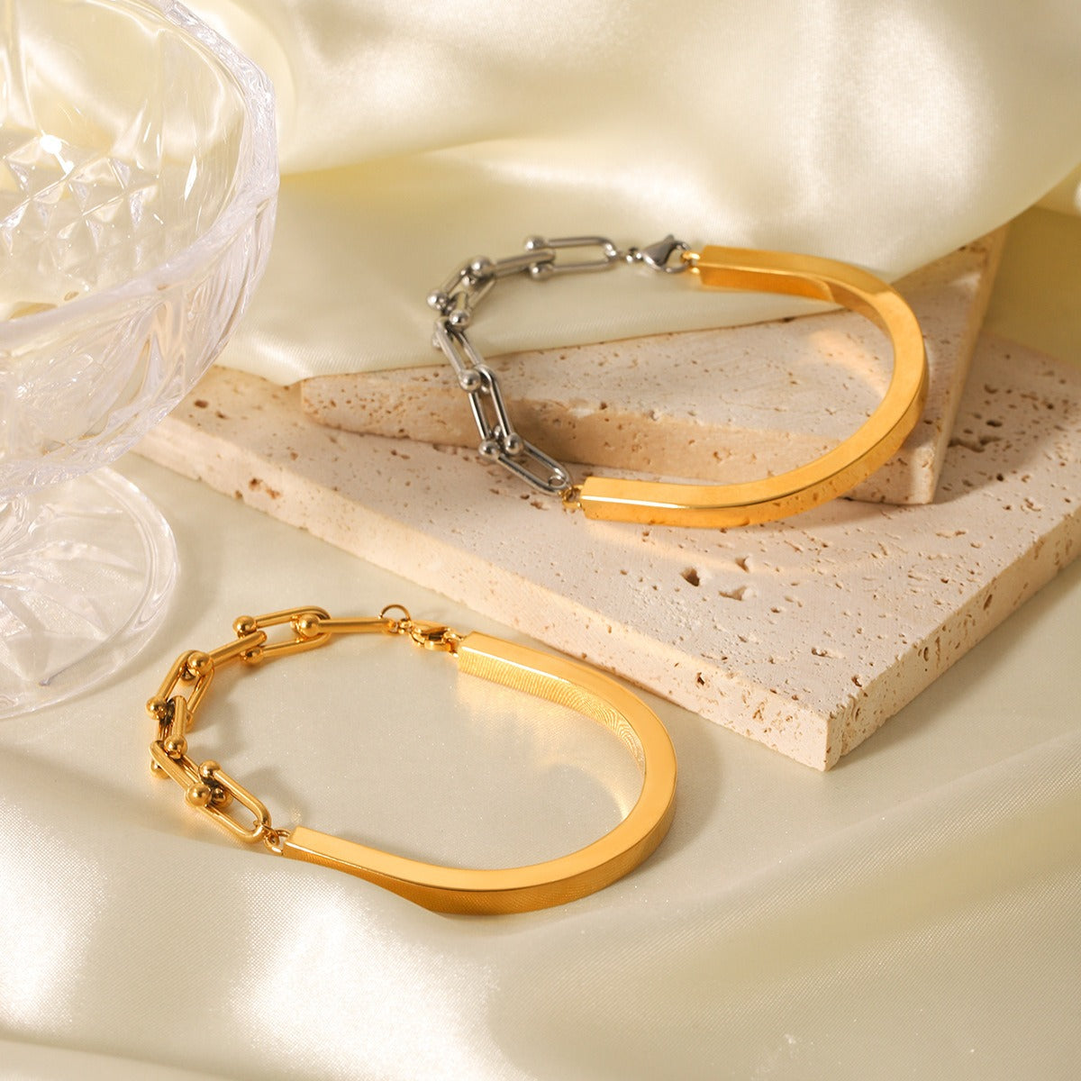 18K gold horseshoe buckle chain spliced U-shaped buckle bracelet Vera Lux