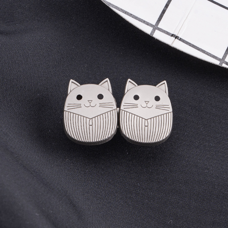 Oval cat head waist buckle-silver-alloy-1 pair Vera Lux