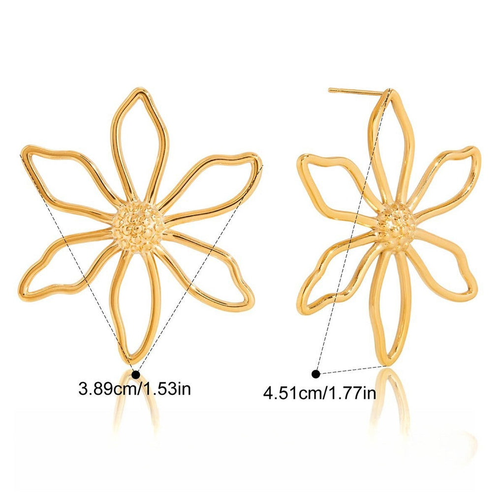 18K gold wire flower stud earrings Vera Lux