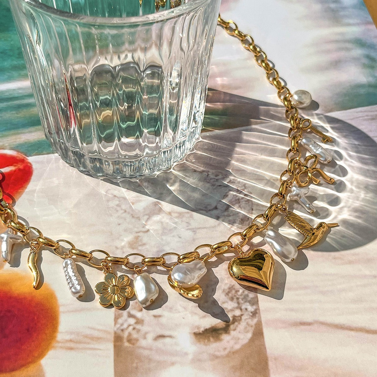 18K gold heart with irregular pearl design exquisite and noble necklace Vera Lux