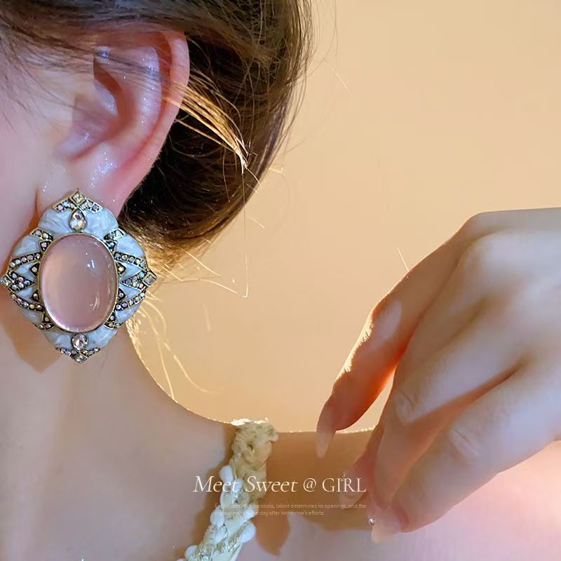 Niche Vintage Retro Earrings, Oval & Rhombus Diamond Studs, Luxury High-end Ear Jewelry Vera Lux