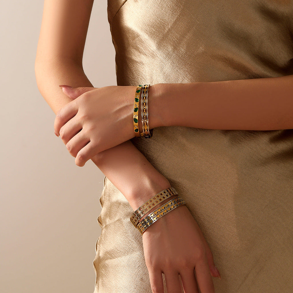 European And American Fashion Fadeless Stainless Steel Jewelry Vera Lux