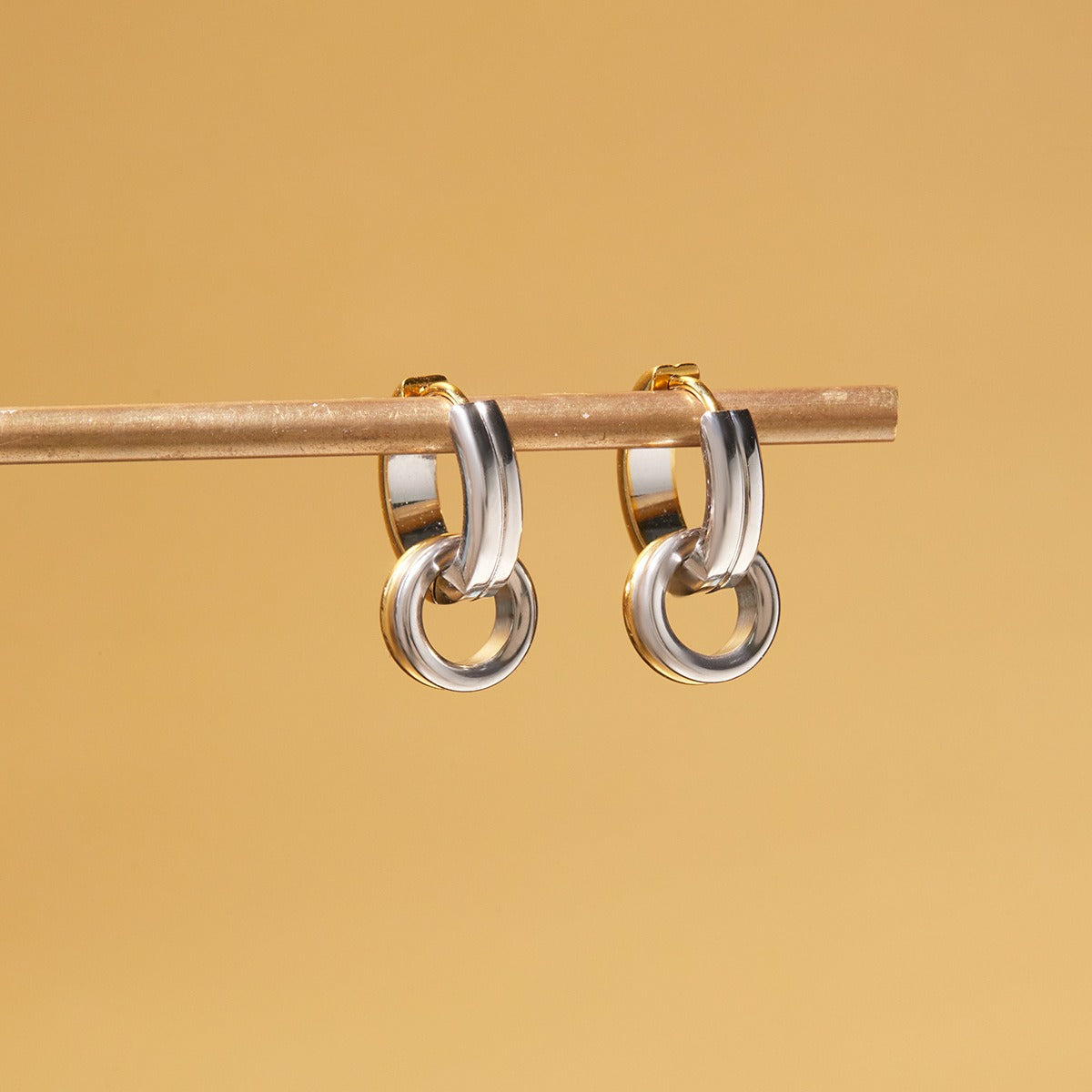 18K gold lightweight luxury double crossover hoop earrings Vera Lux
