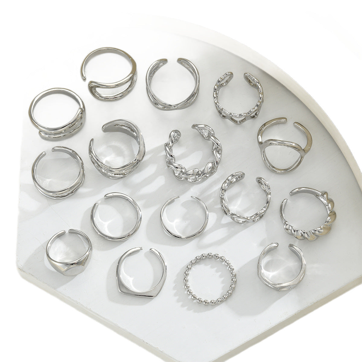 Niche-style Geometric Hollowed-out Heart Open-ring Jewelry Vera Lux