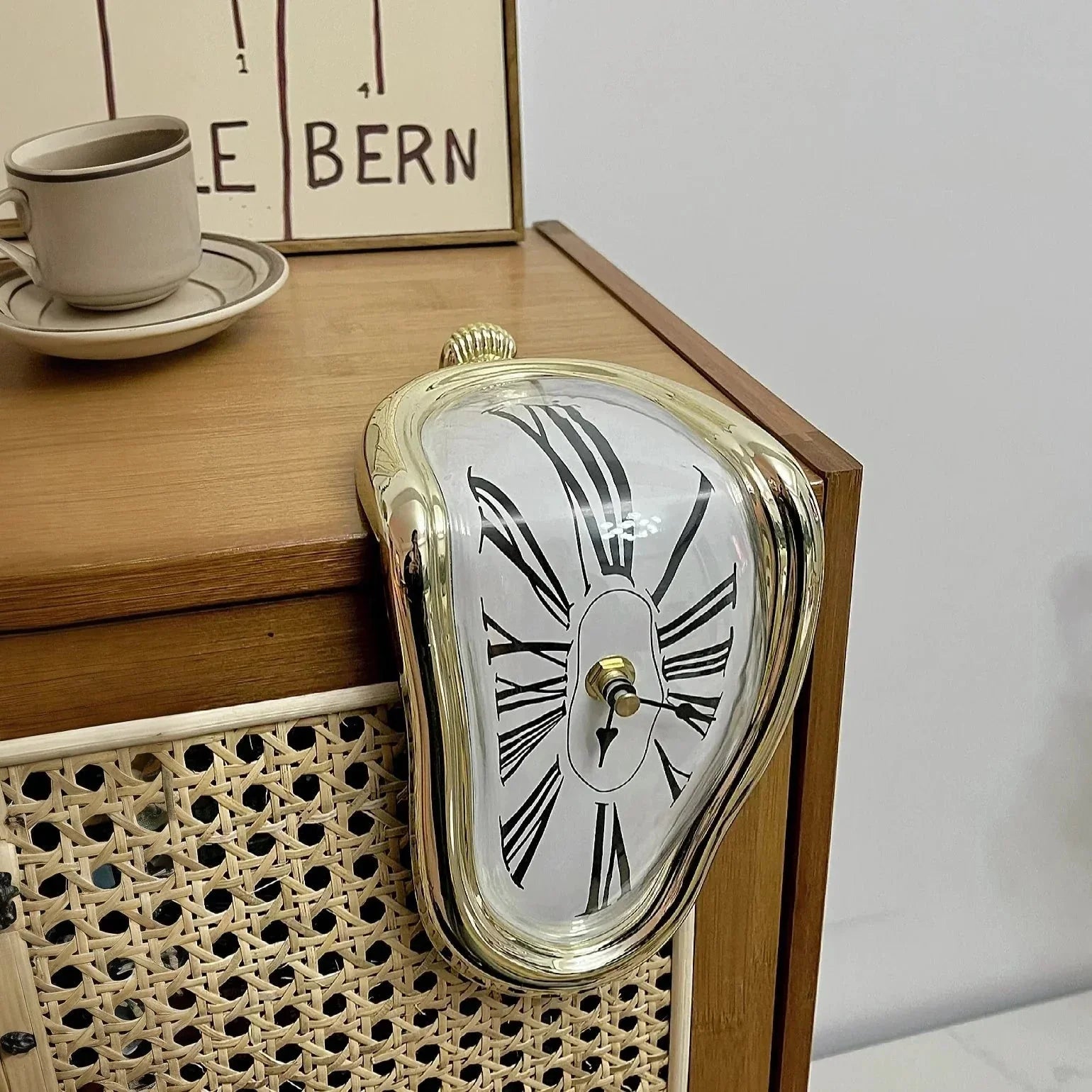 DALI Melting Clock My Store