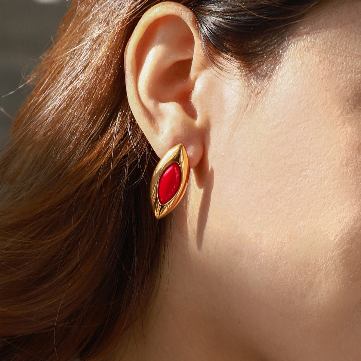 18K gold geometric oval inlaid gemstone design exquisite dazzling earrings Vera Lux