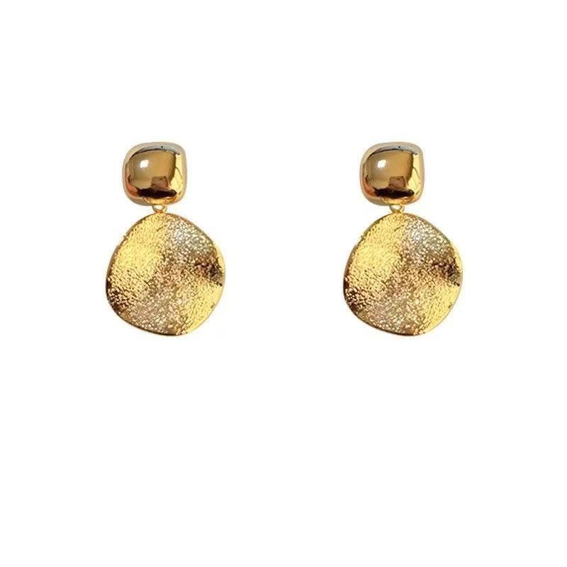 Street Style Round Metal Earrings, European American Minimal Cold Retro Jewelry Vera Lux