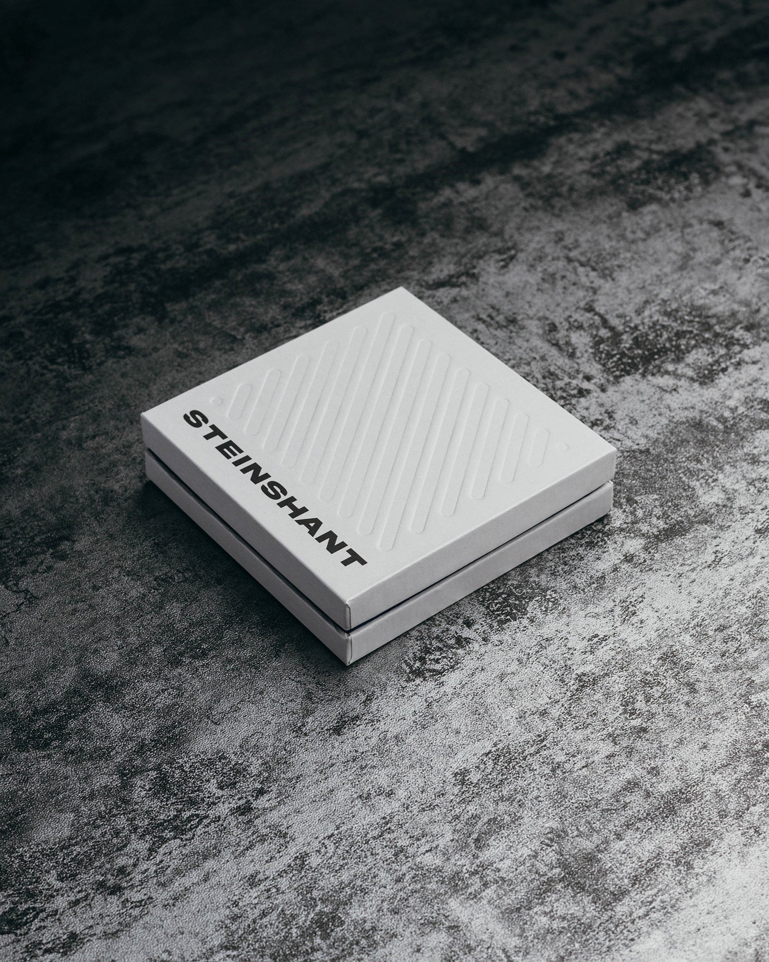 SHUFFLE POCKET ACES V2 (Gasoline) Steinshant Studio