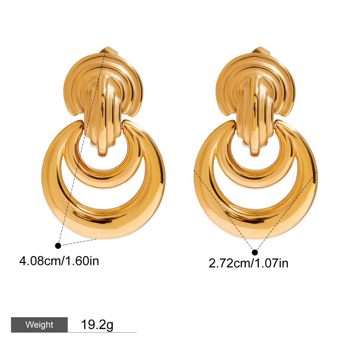 18K gold hollow crescent design classic and fashionable earrings Vera Lux
