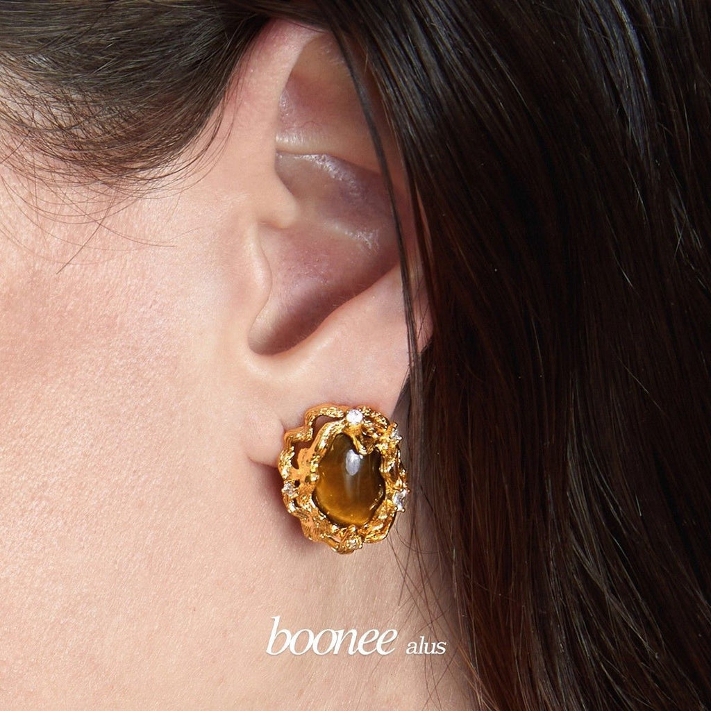 2026 New Retro Geometric Irregular Resin Oversized Earrings, Niche Cold Style For Women Vera Lux
