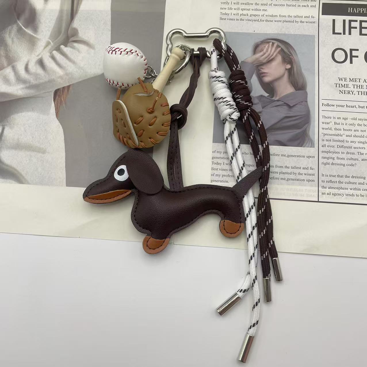 Cartoon Dachshund Bag Pendant Accessory Vera Lux