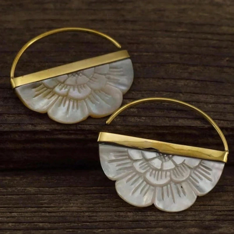 Simple Retro Fan-Shaped Womens Earrings Vera Lux