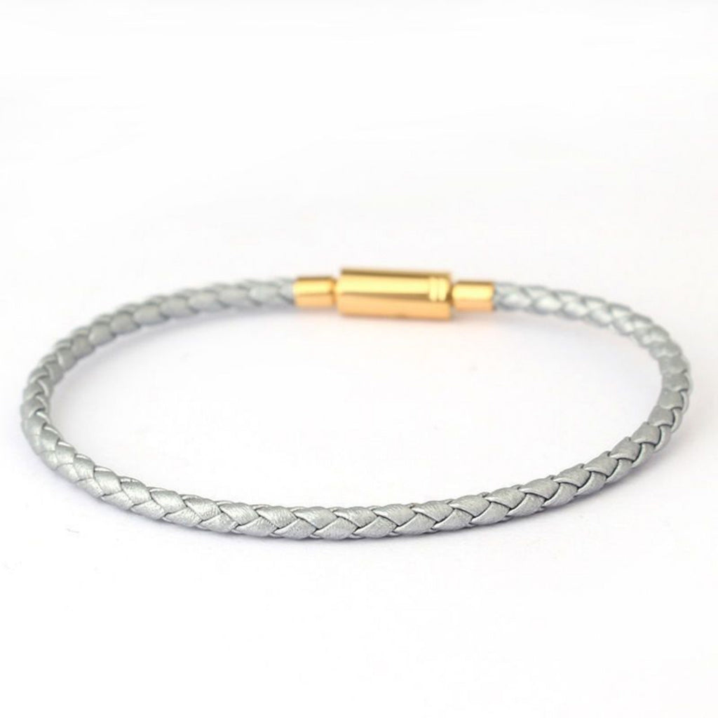 3.0mm Stainless Steel Leather Cord Bracelet With A Single Buckle And Wear-resistant Edging Vera Lux