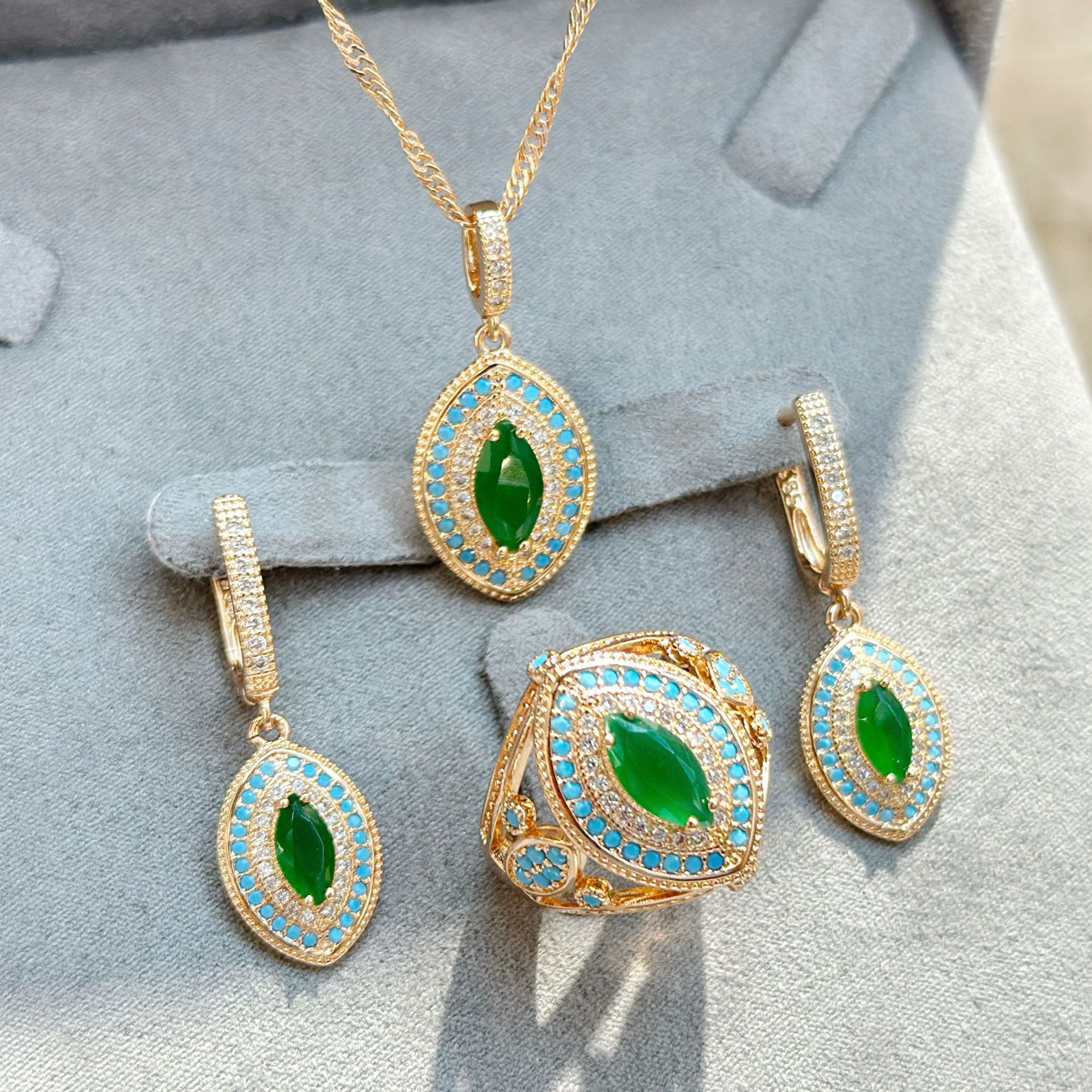 Emerald-Zircon Vintage Earrings And Ring Jewelry Set Vera Lux