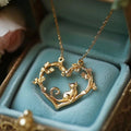 Affectionate Cat-Shaped Pendant Necklace Vera Lux