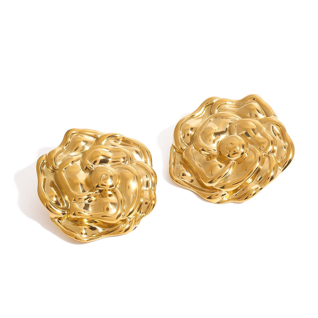 18K gold flower-shaped earrings with textured design Vera Lux