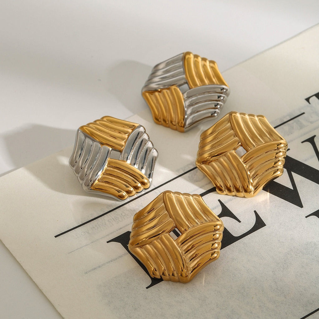 18K gold octagonal earrings with stripes design Vera Lux