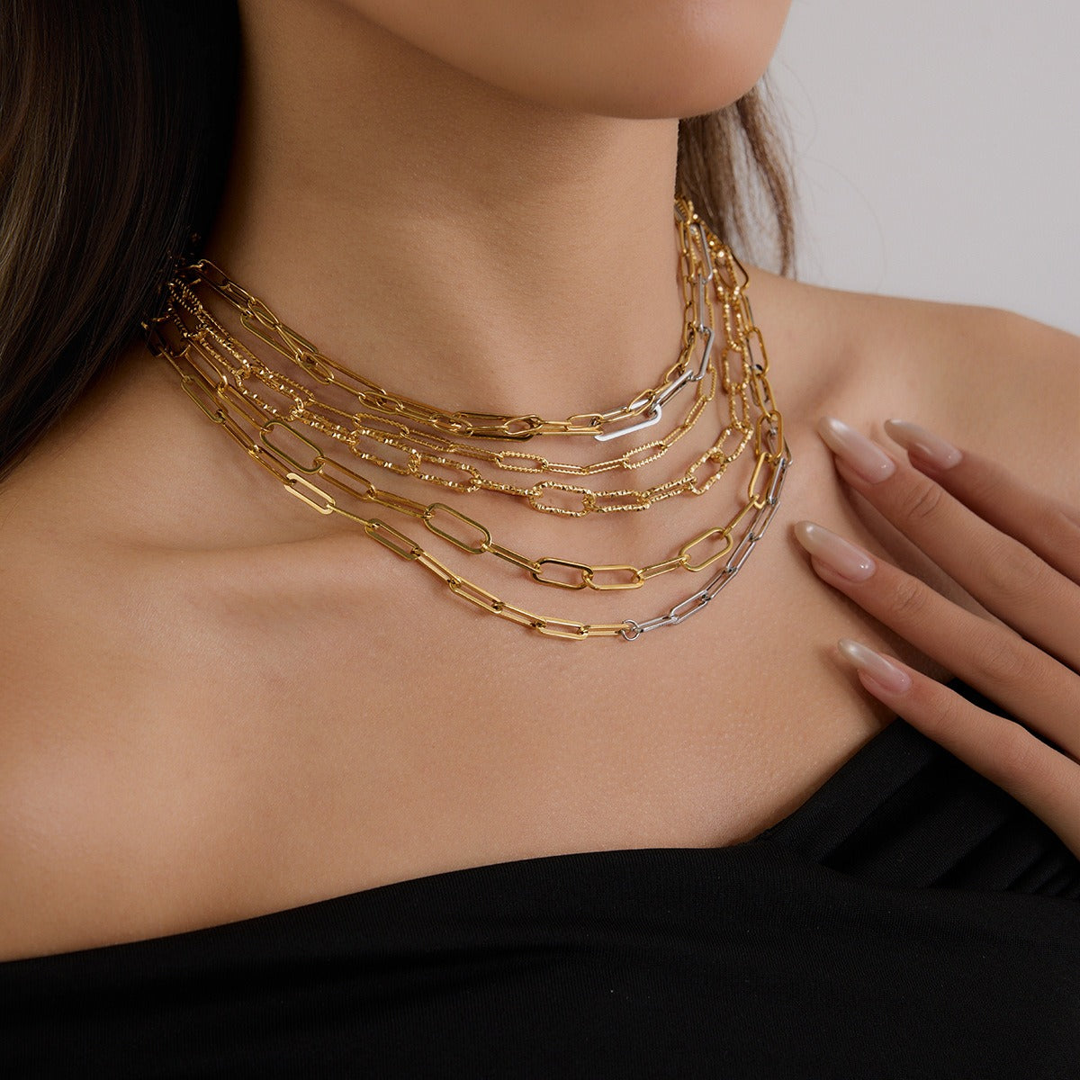 18K gold chain with gold and silver color matching design simple and elegant necklace Vera Lux