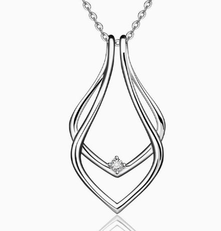 Simple Geometric-shaped Necklace Ring Holder Pendant Necklace Vera Lux