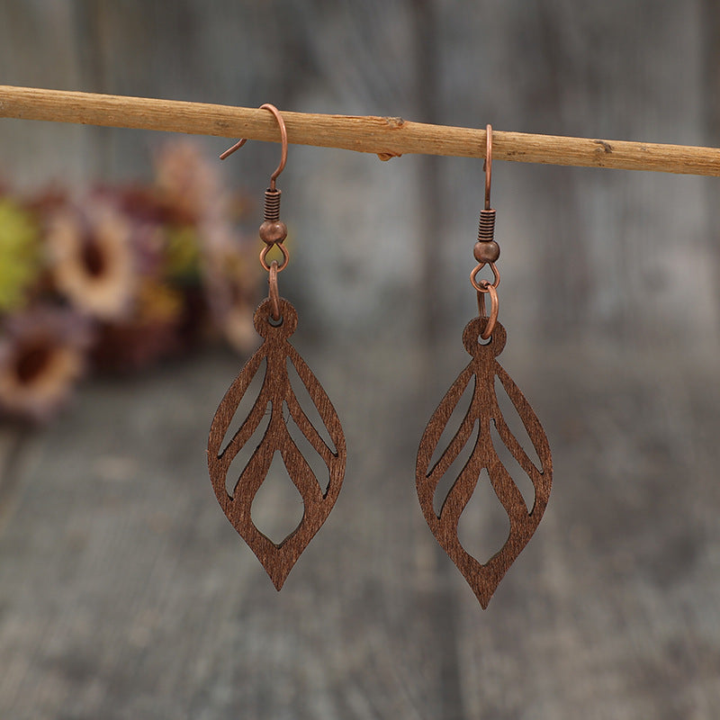 Retro-style Leaf-shaped Minimalist Ethnic-style Personalized Wooden Earrings Vera Lux