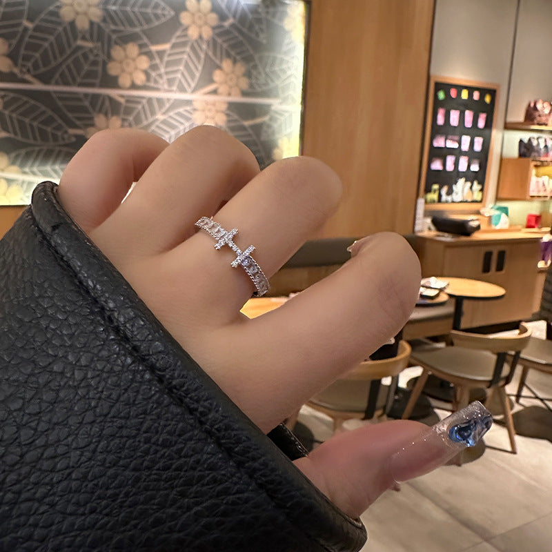 Elegant Light Luxury High-End Diamond Ring For Women, INS Versatile Open Index Finger Ring, Niche Simple Sparkling Zircon Band Vera Lux