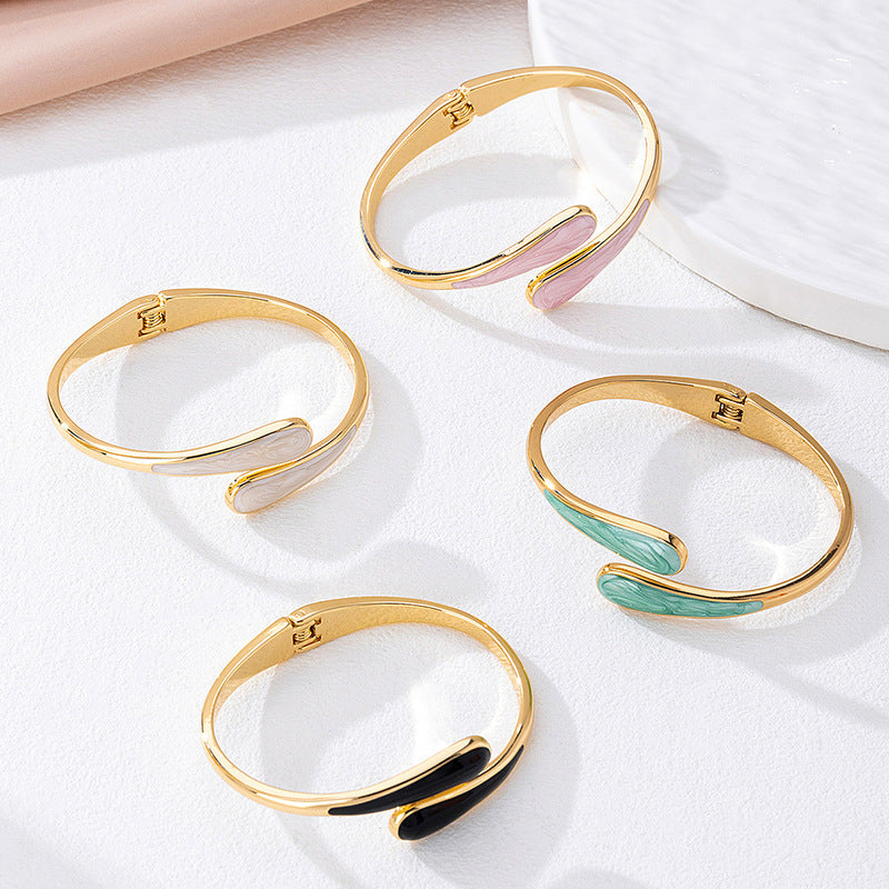 Metallic-Effect Alloy Open-End Bracelet For Women Vera Lux