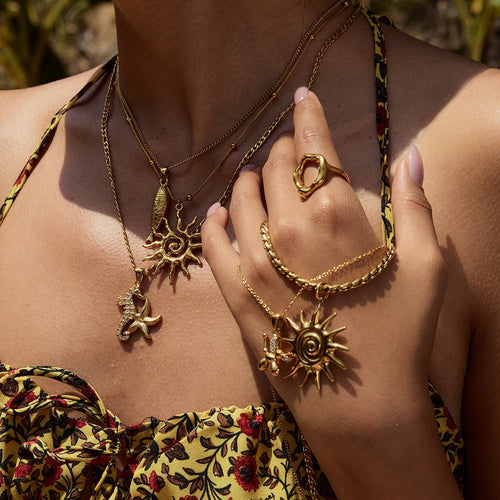 18K gold geometric shape with texture design high-end unique necklace Vera Lux