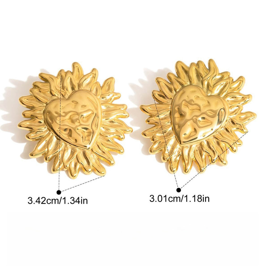 18K Gold Heart-Shaped Sun Design Lightweight Luxury Stud Earrings Vera Lux