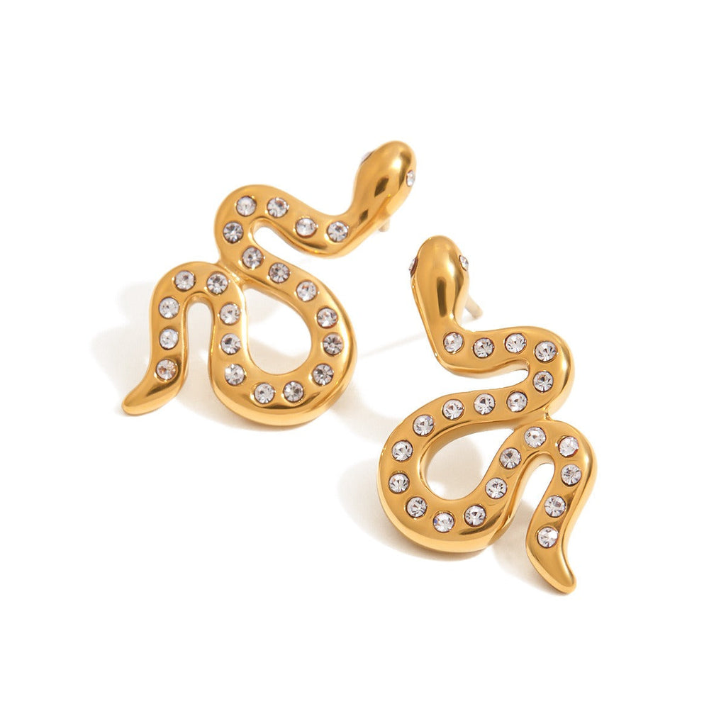 18K gold snake-shaped diamond-studded earrings with exquisite design Vera Lux