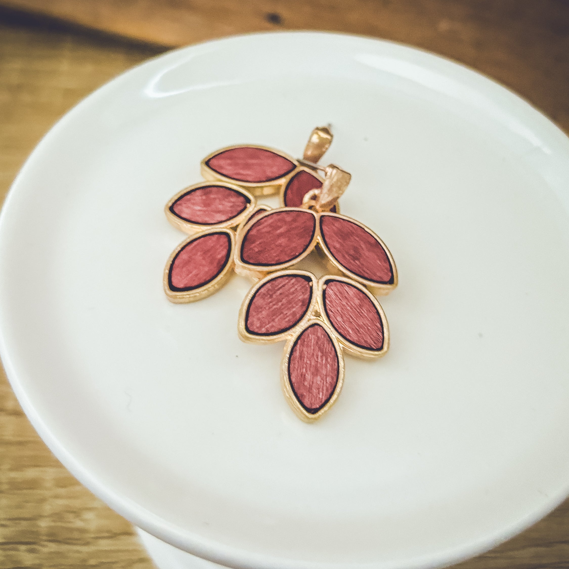 Beautiful Vintage Floral Earrings Rooted Home Goods
