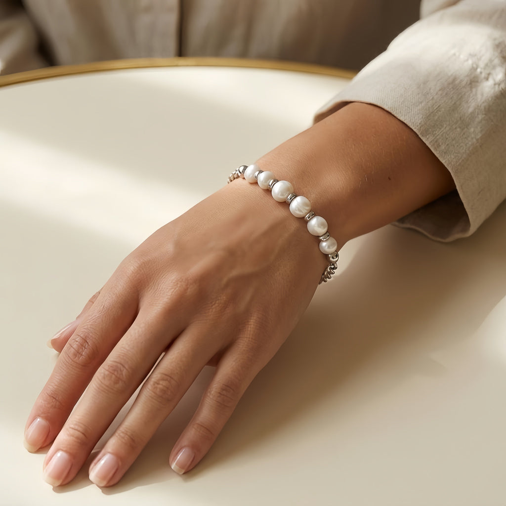 925 Sterling Silver Elegant Pearl and Sterling  Chain Bracelet with Classic Design Vera Lux