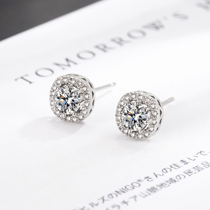 Trend Personality Women's European And American Earrings Vera Lux