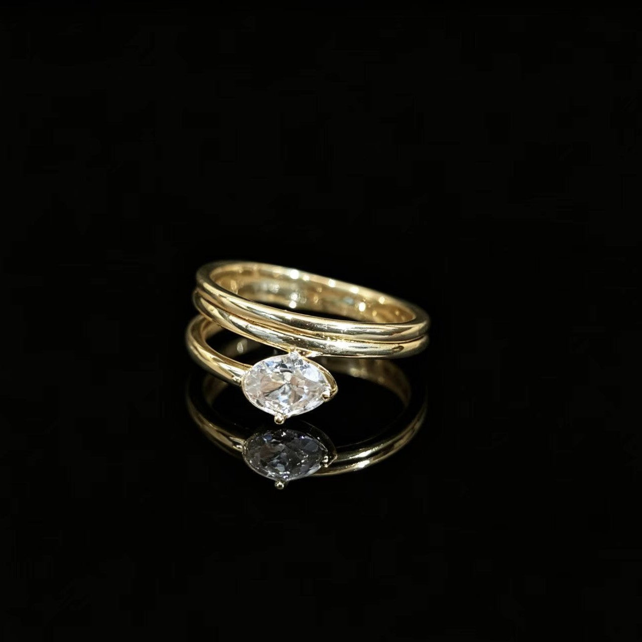 Simple, Versatile, Asymmetrical Zircon-studded Ring For Women Vera Lux