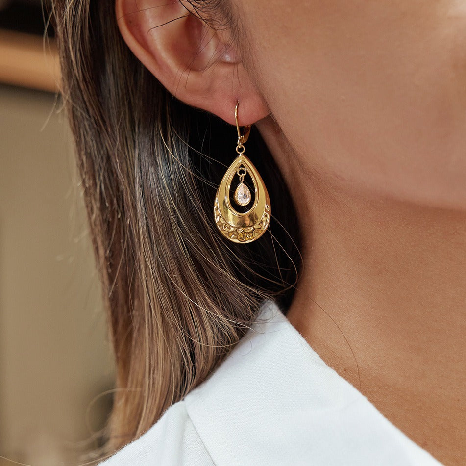 18K gold lightweight luxury high-end teardrop zircon hoop earrings Vera Lux