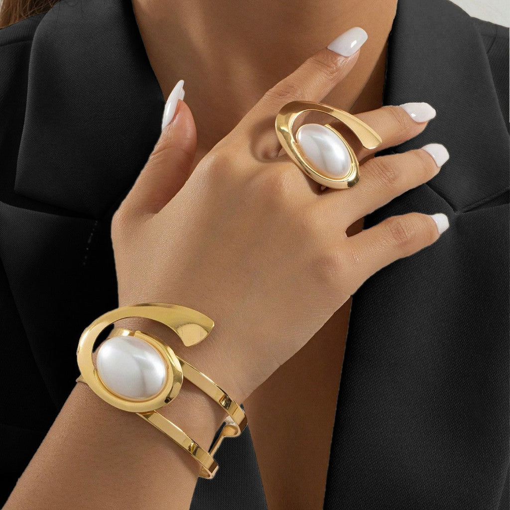 Women's Fashion Bracelet And Ring Set Vera Lux
