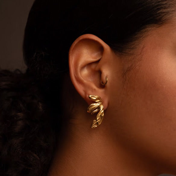 18K gold geometric wings design trendy personality earrings Vera Lux