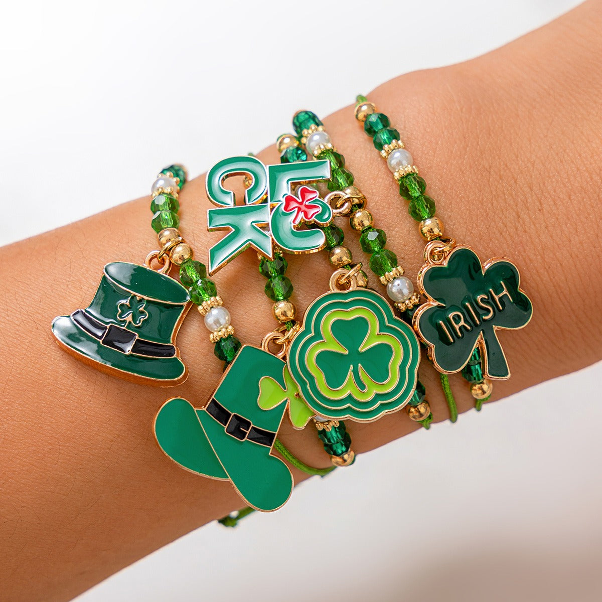 Leafy Clover Letter Bracelet Simple Green Beaded Bracelet Vera Lux