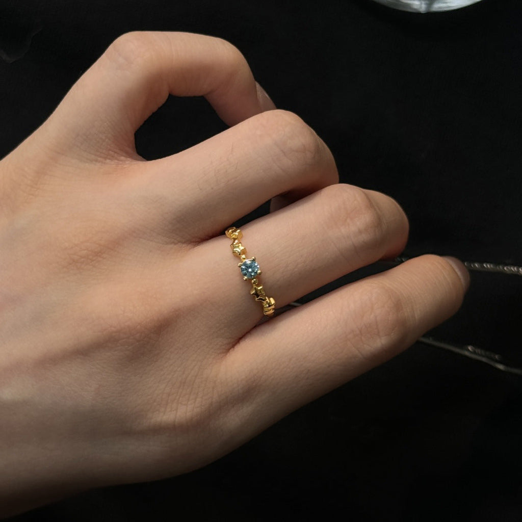 Fashionable Casual Womens Ring Inlaid With Zircon Vera Lux
