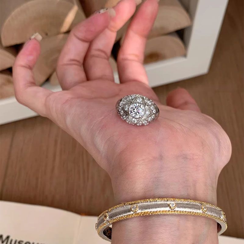Vintage Starburst Ring For Women, Luxury Unique High-End Elegant Index Finger Band Vera Lux