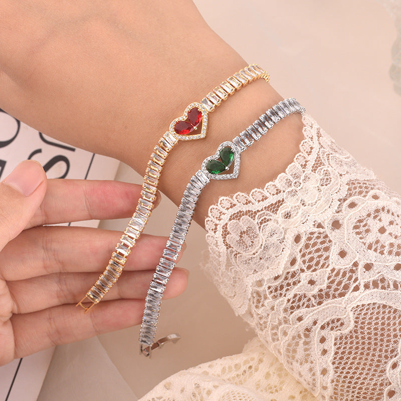 Golden Heart-Shaped Bracelet With Diamonds Light Luxury Handmade Love-Heart Design Vera Lux