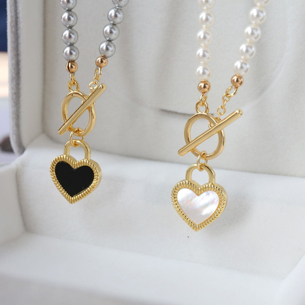 Black And White Double-sided Heart Necklace Vera Lux