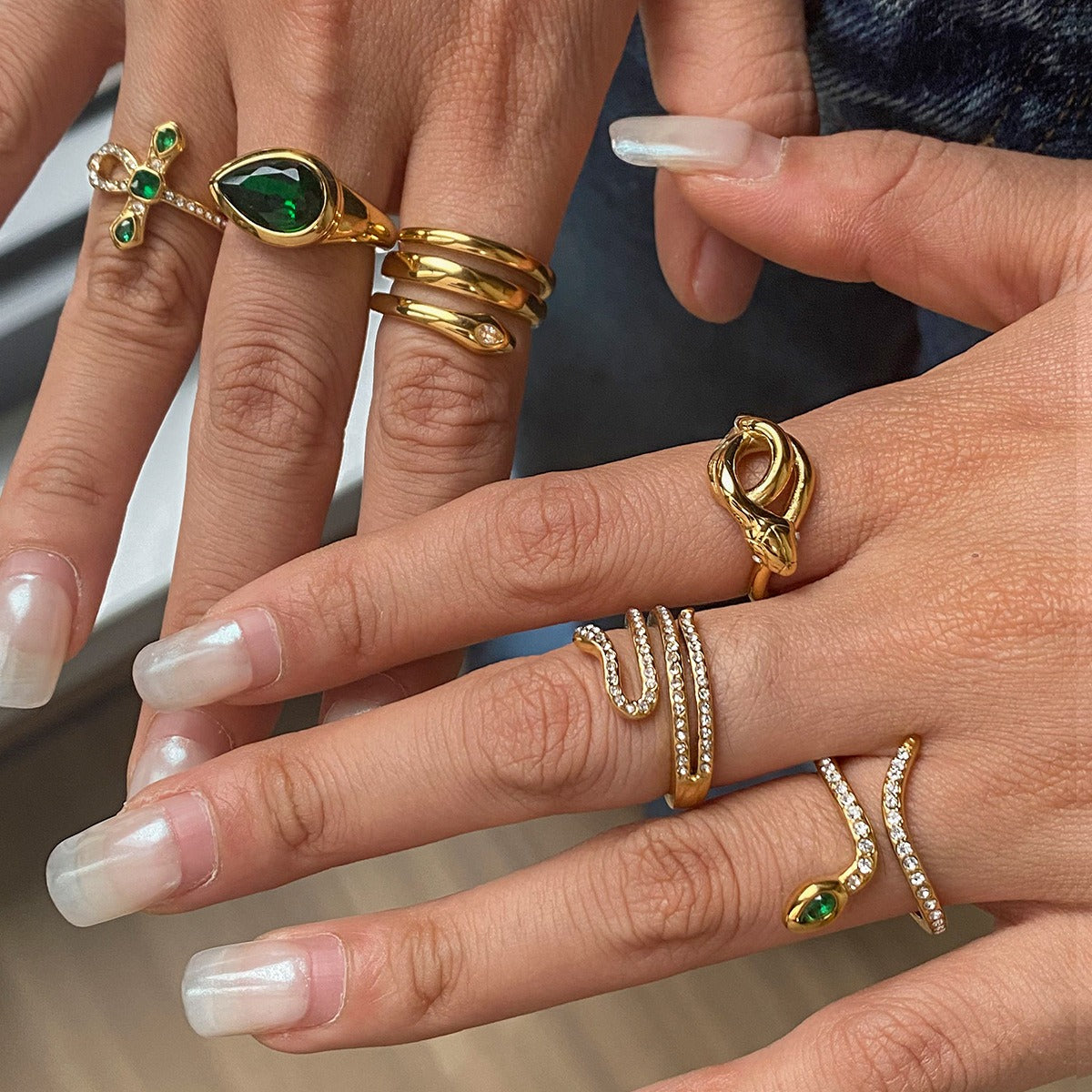 Light luxury snake ring Vera Lux