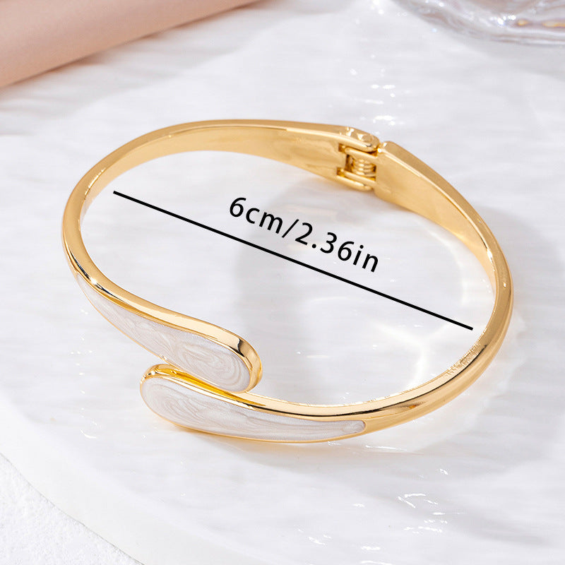 Metallic-Effect Alloy Open-End Bracelet For Women Vera Lux