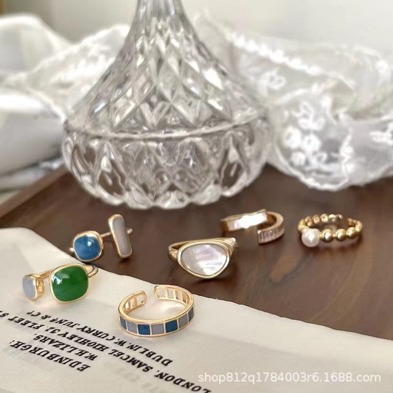Elegant Fashion-forward Ring Design For Women Vera Lux