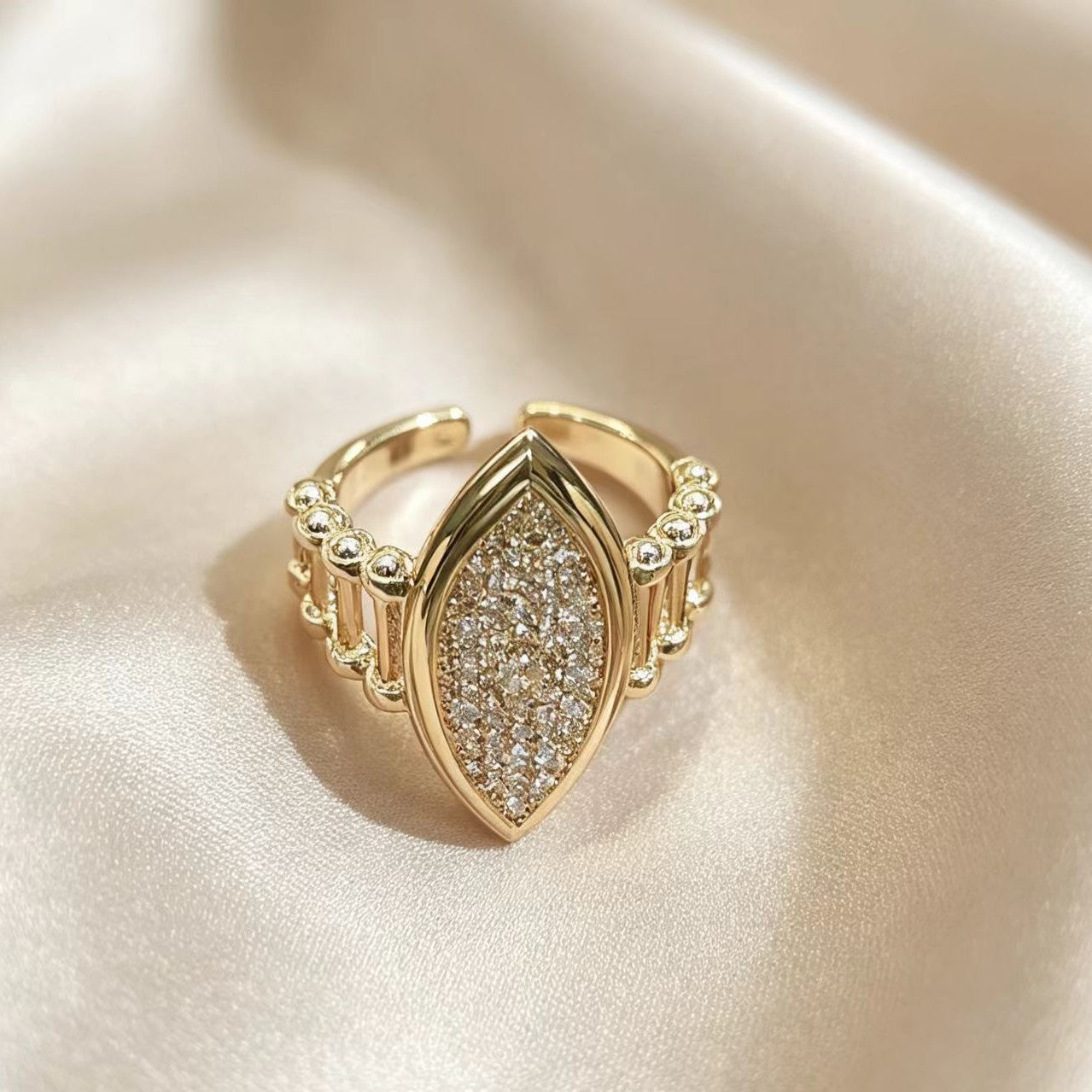Water-drop Diamond-studded Open Ring Vera Lux