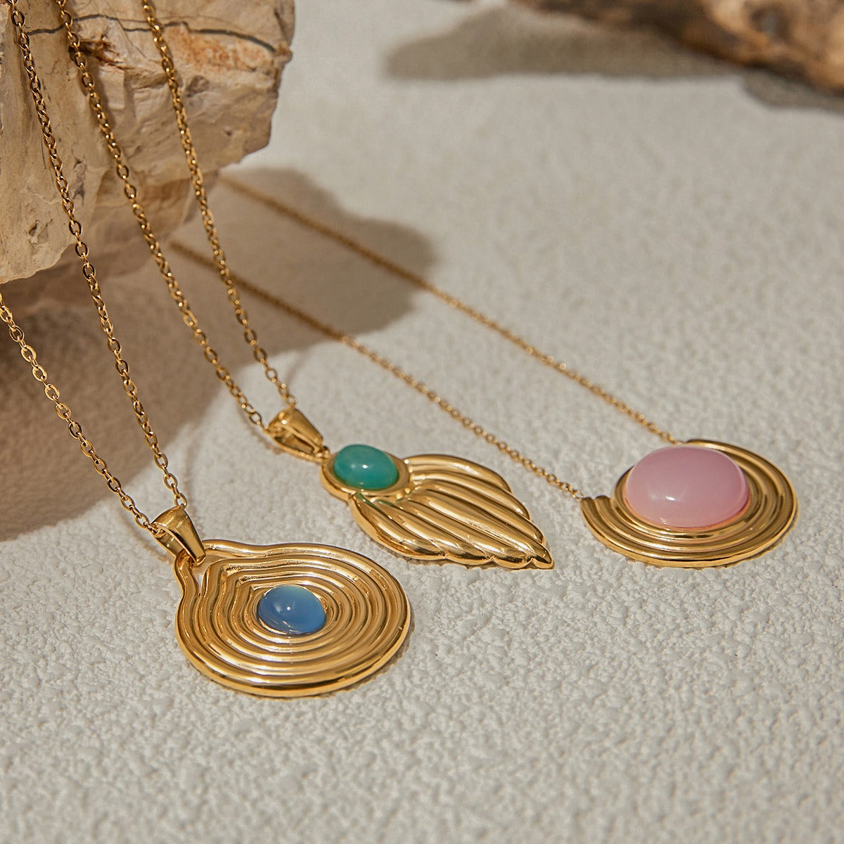 18K gold geometric inlaid gemstone with texture design classic fashion necklace Vera Lux