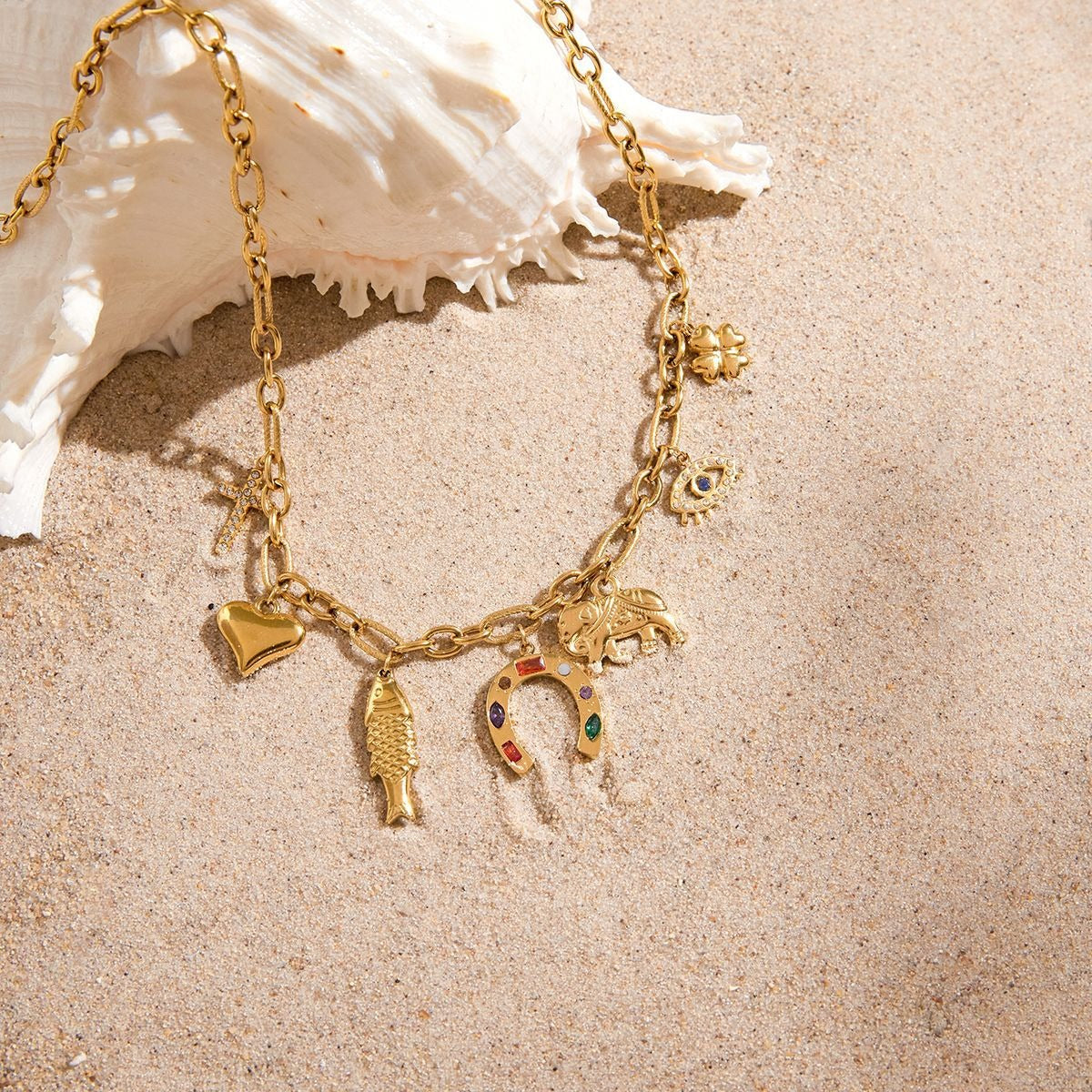 18K gold plated titanium steel DIY pendant necklace, a luxurious and sophisticated clavicle chain. Vera Lux