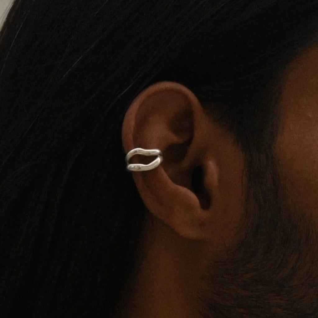 18K gold irregular shape with hollow design simple and elegant earrings Vera Lux