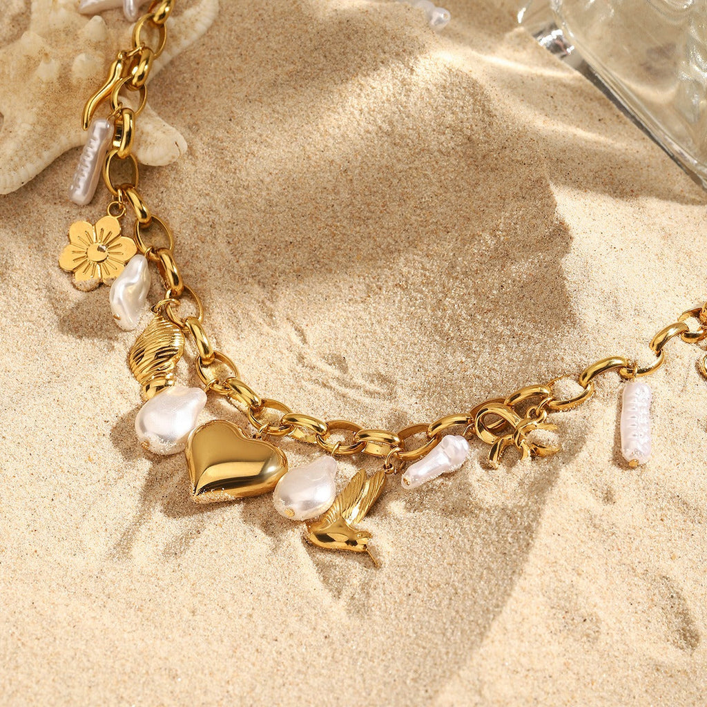 18K gold heart with irregular pearl design exquisite and noble necklace Vera Lux