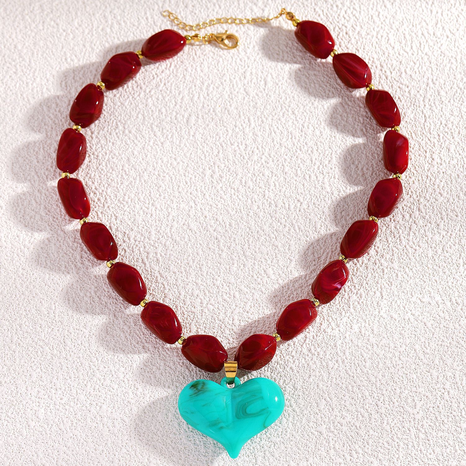 European And American-style Beaded Resin Heart Necklace Vintage Vera Lux